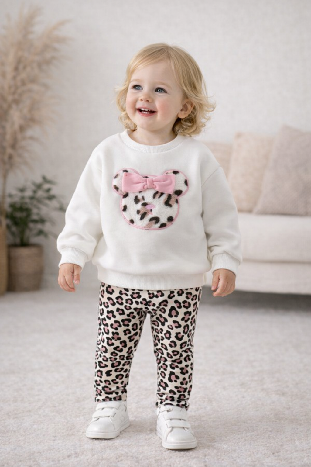 ترنج ميلتون حراري ابيض ببنطلون تايجر - Kenda Shop