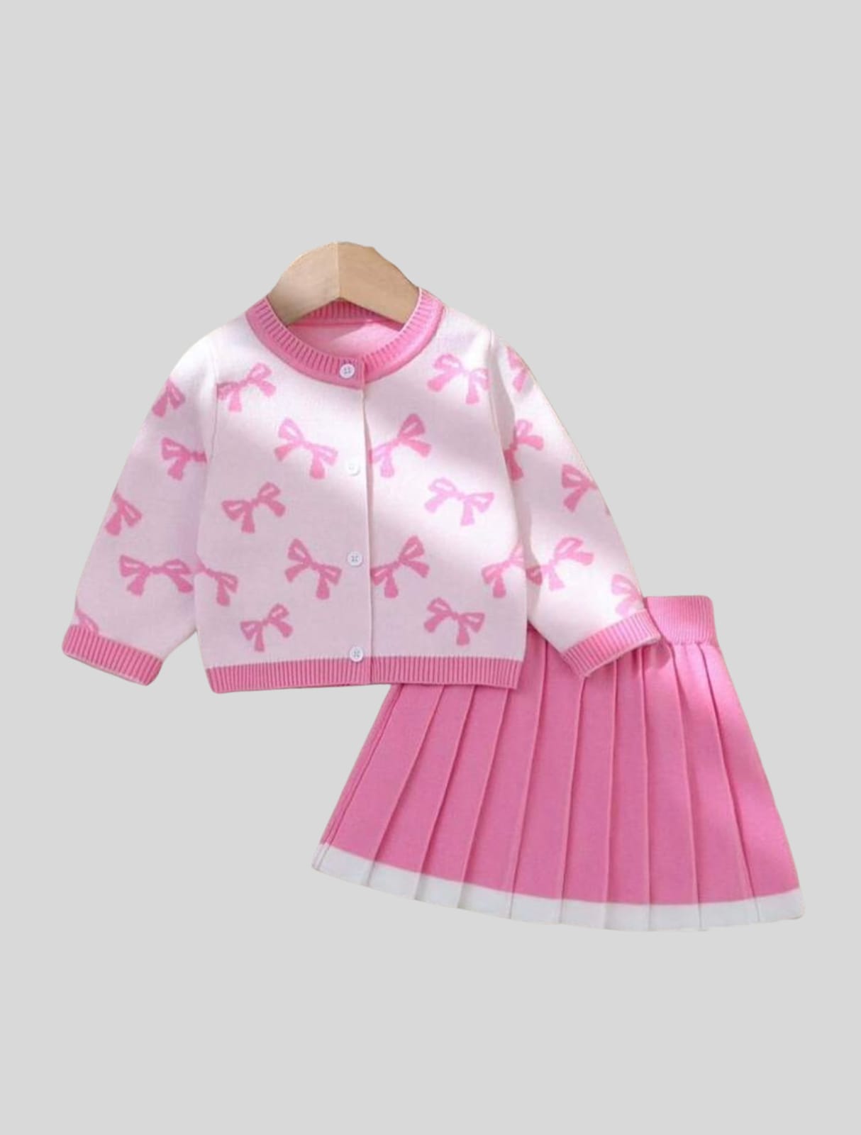 طقم خروج بناتي شتوي