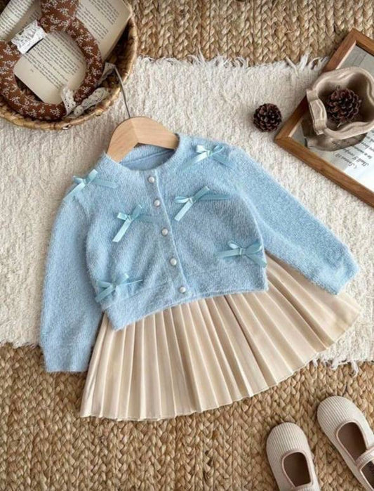 طقم شتوي قطعتين بلوڤر + سكيرت