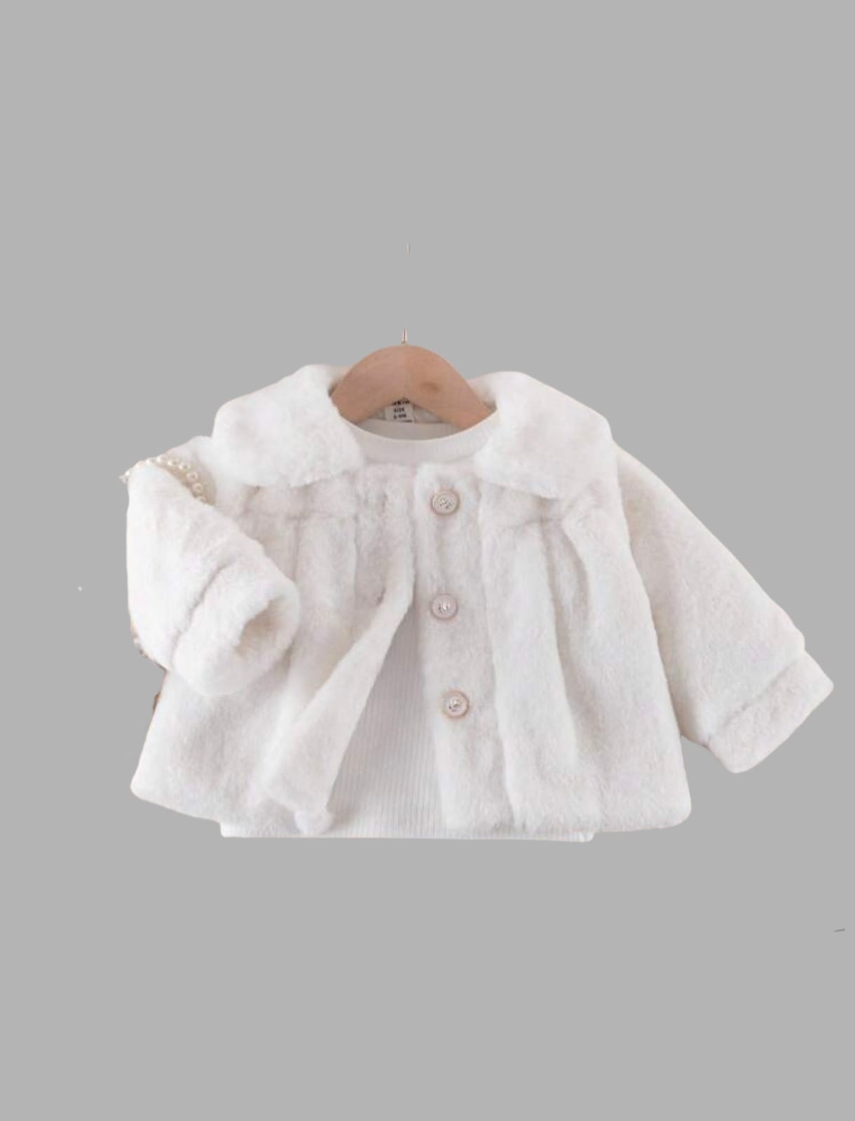 جاكيت فرو أبيض مبطن – قطعتين (جاكيت + بورنيطة)
