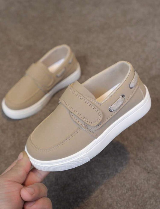 شوز اولادي كلاسيك لون بيج - Kenda Shop
